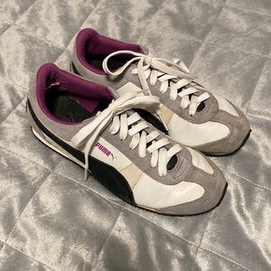 Puma Size 7 Womens Sneakers